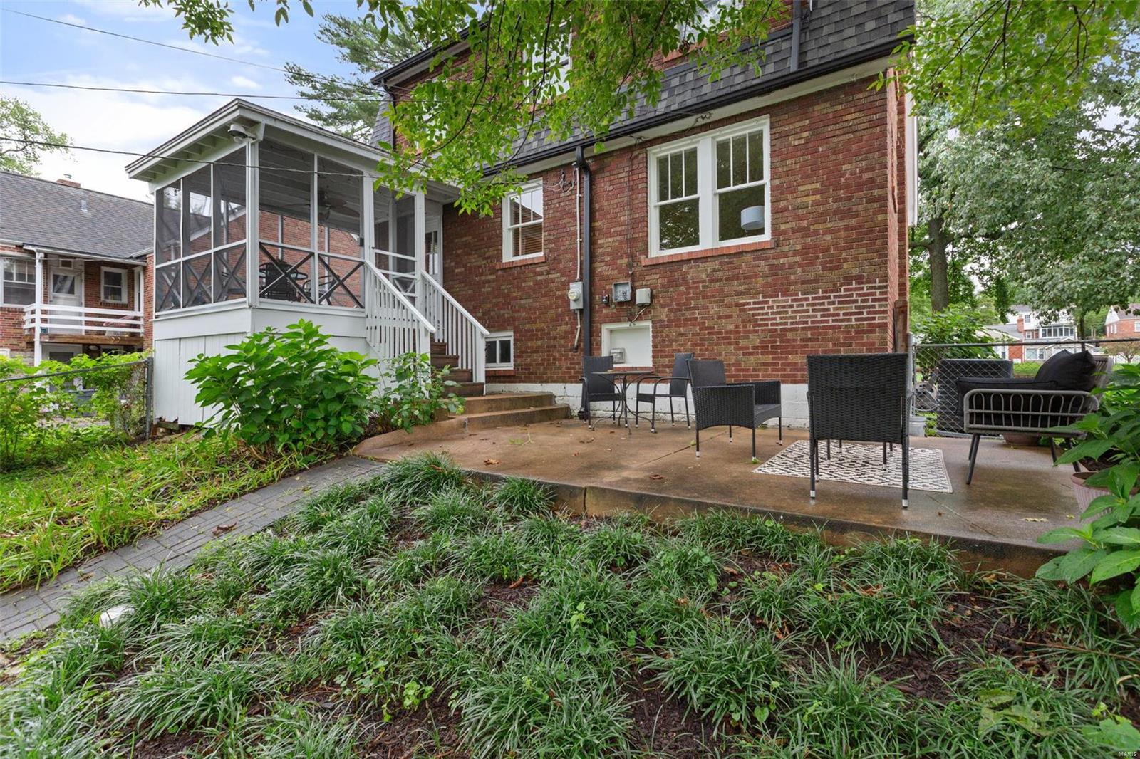 7611 Lindbergh Drive