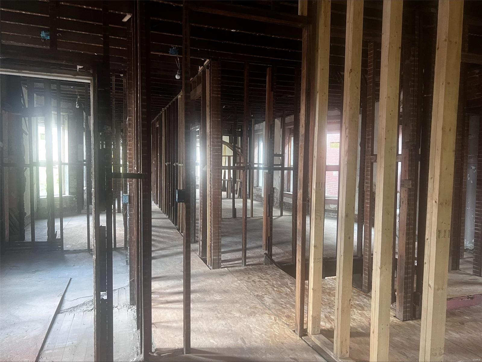 5172 Kensington Avenue