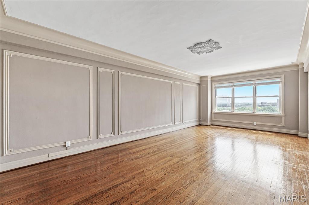 4440 Lindell Boulevard Unit: 1104