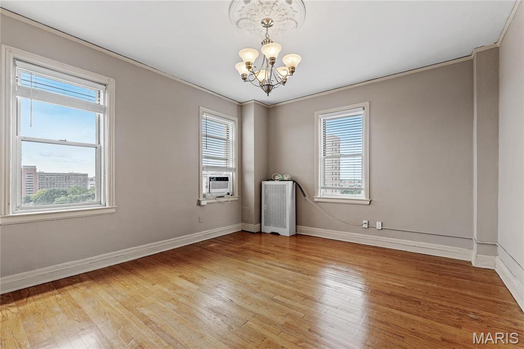 4440 Lindell Boulevard Unit: 1104