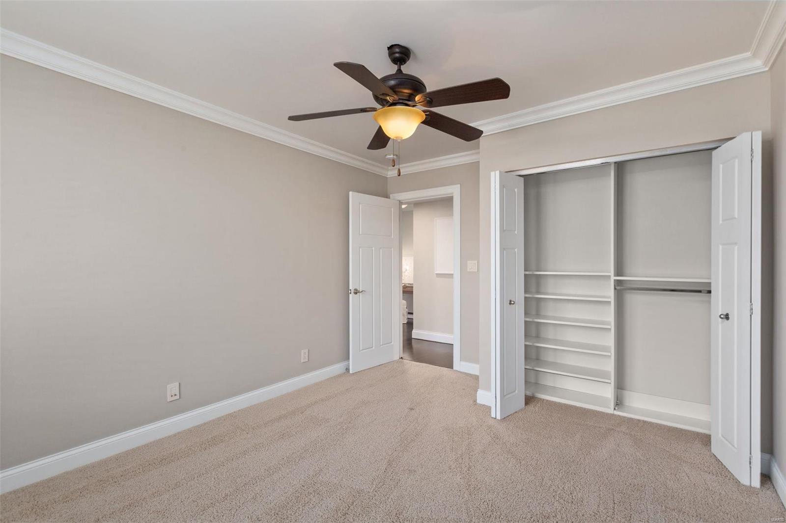 7527 Oxford Drive Unit: 2W