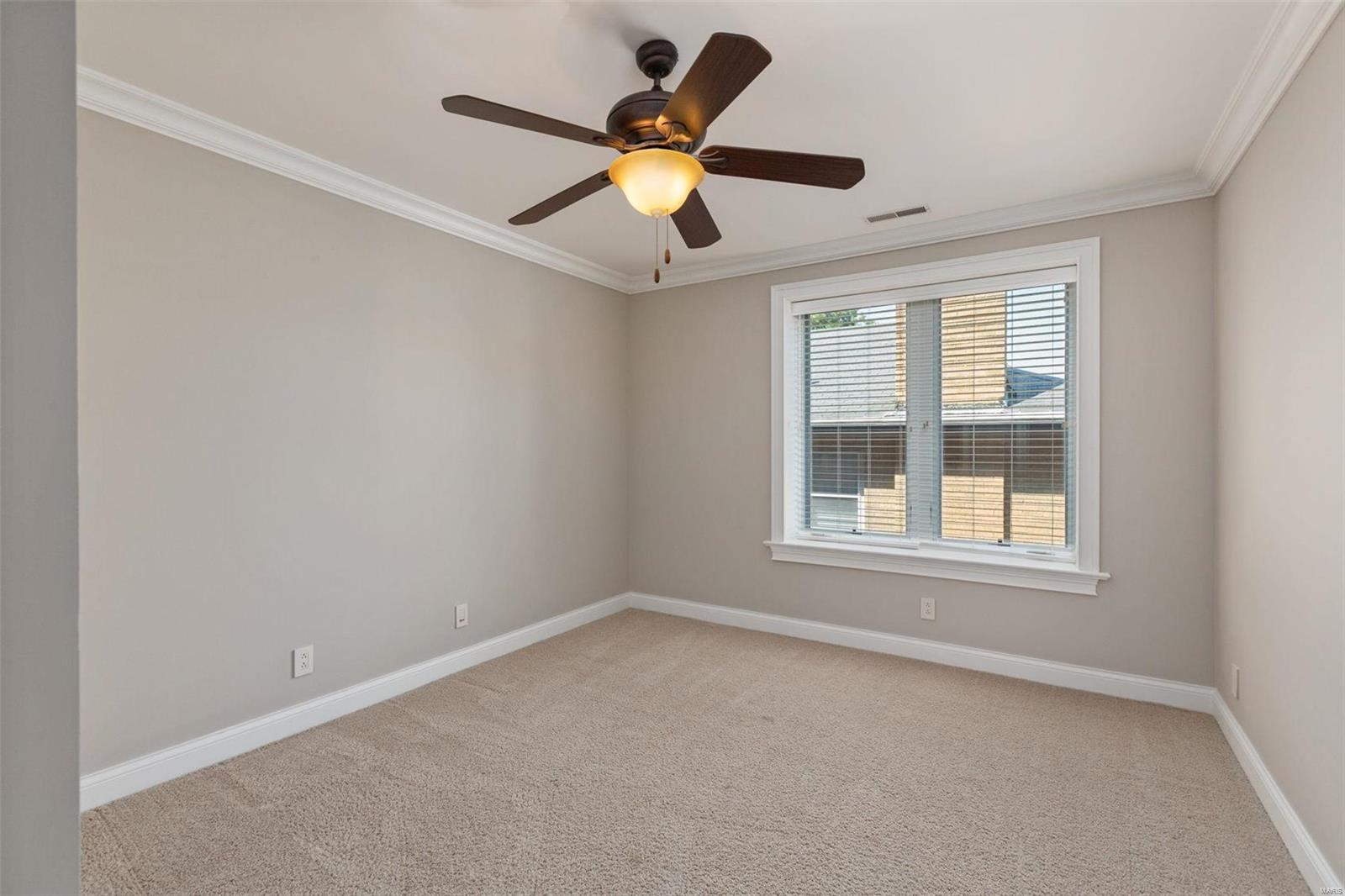 7527 Oxford Drive Unit: 2W