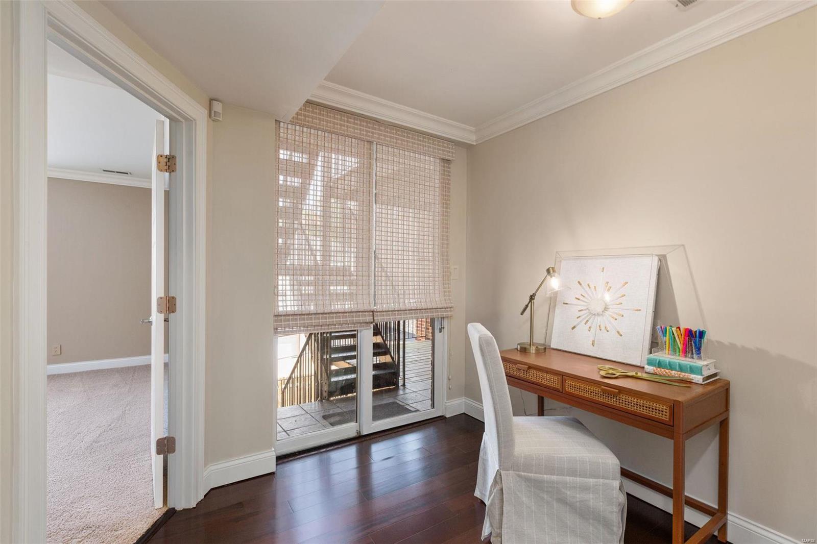 7527 Oxford Drive Unit: 2W