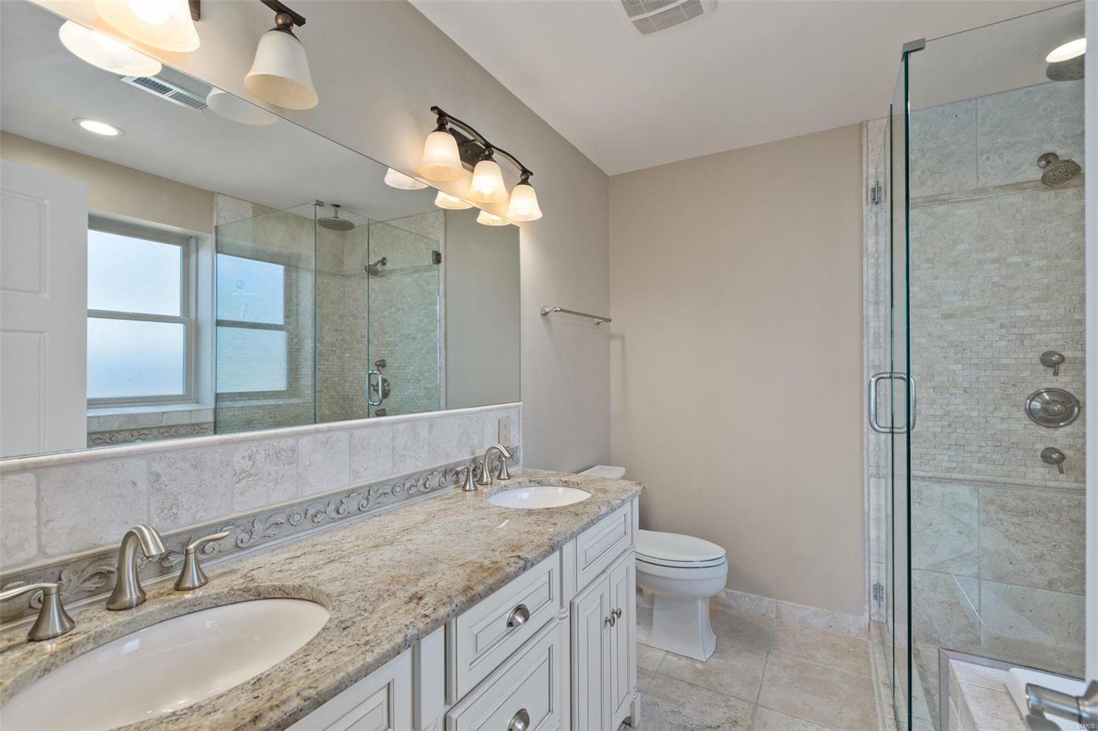 7527 Oxford Drive Unit: 2W