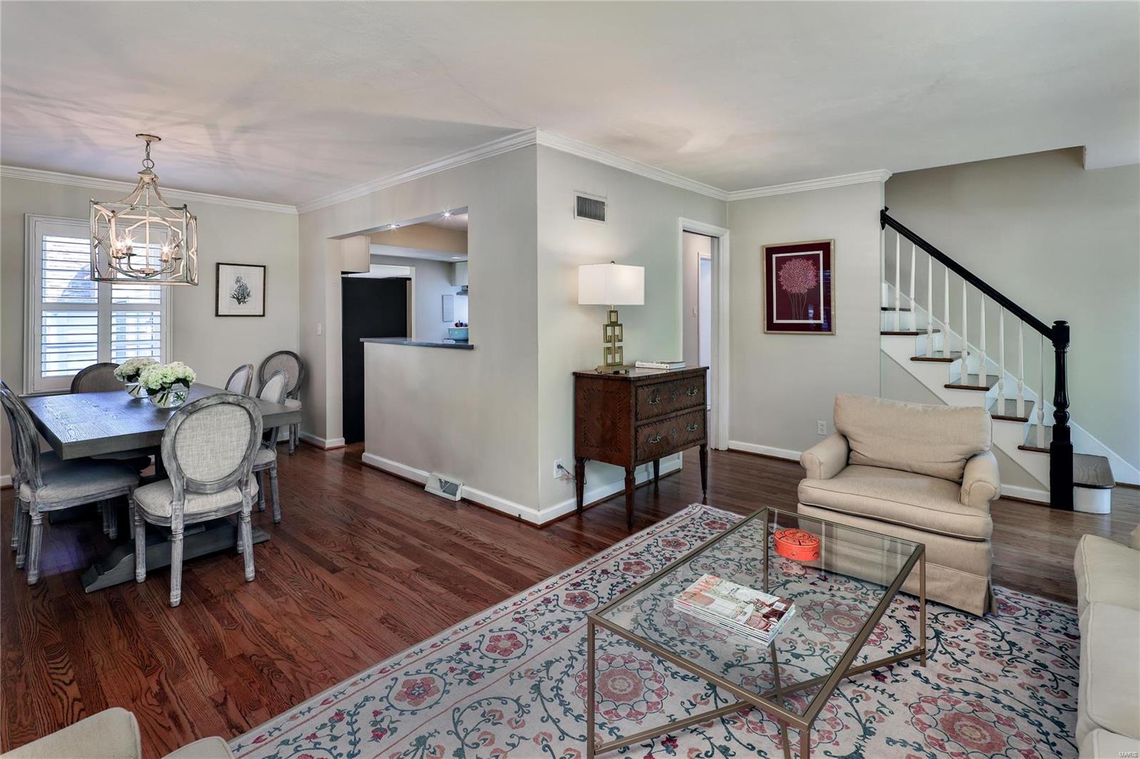 960 Rochdale Drive