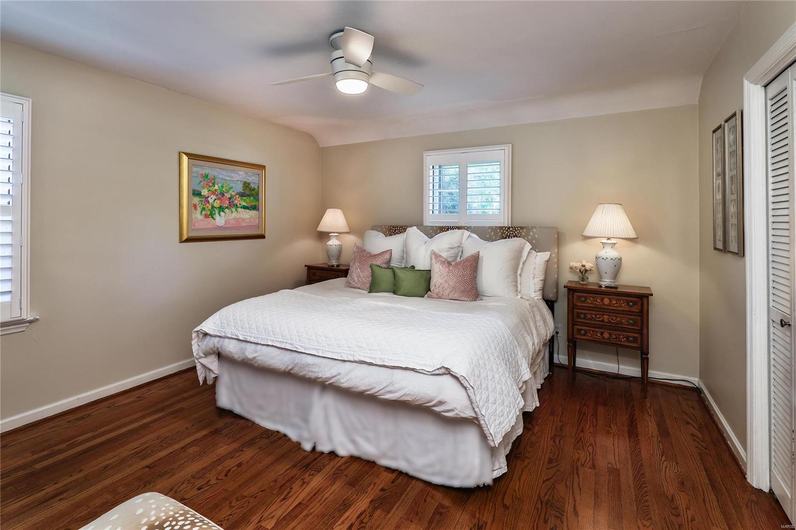 960 Rochdale Drive