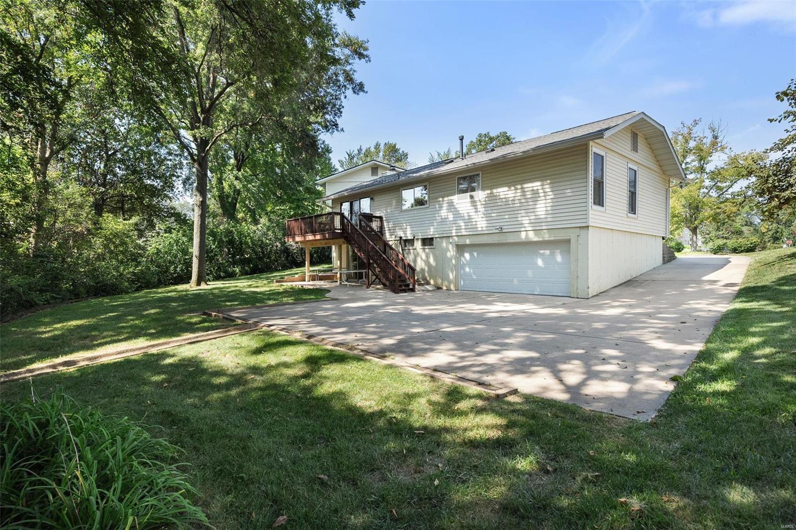 1270 Weatherby Drive