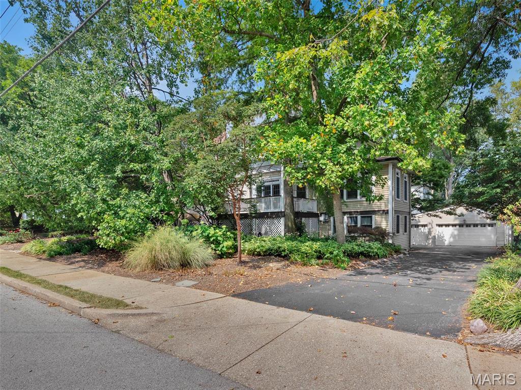 164 Plant Avenue