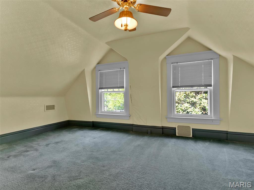 164 Plant Avenue