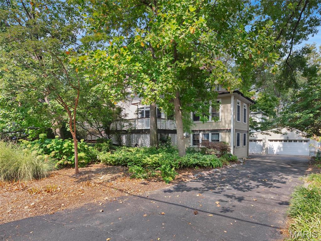 164 Plant Avenue