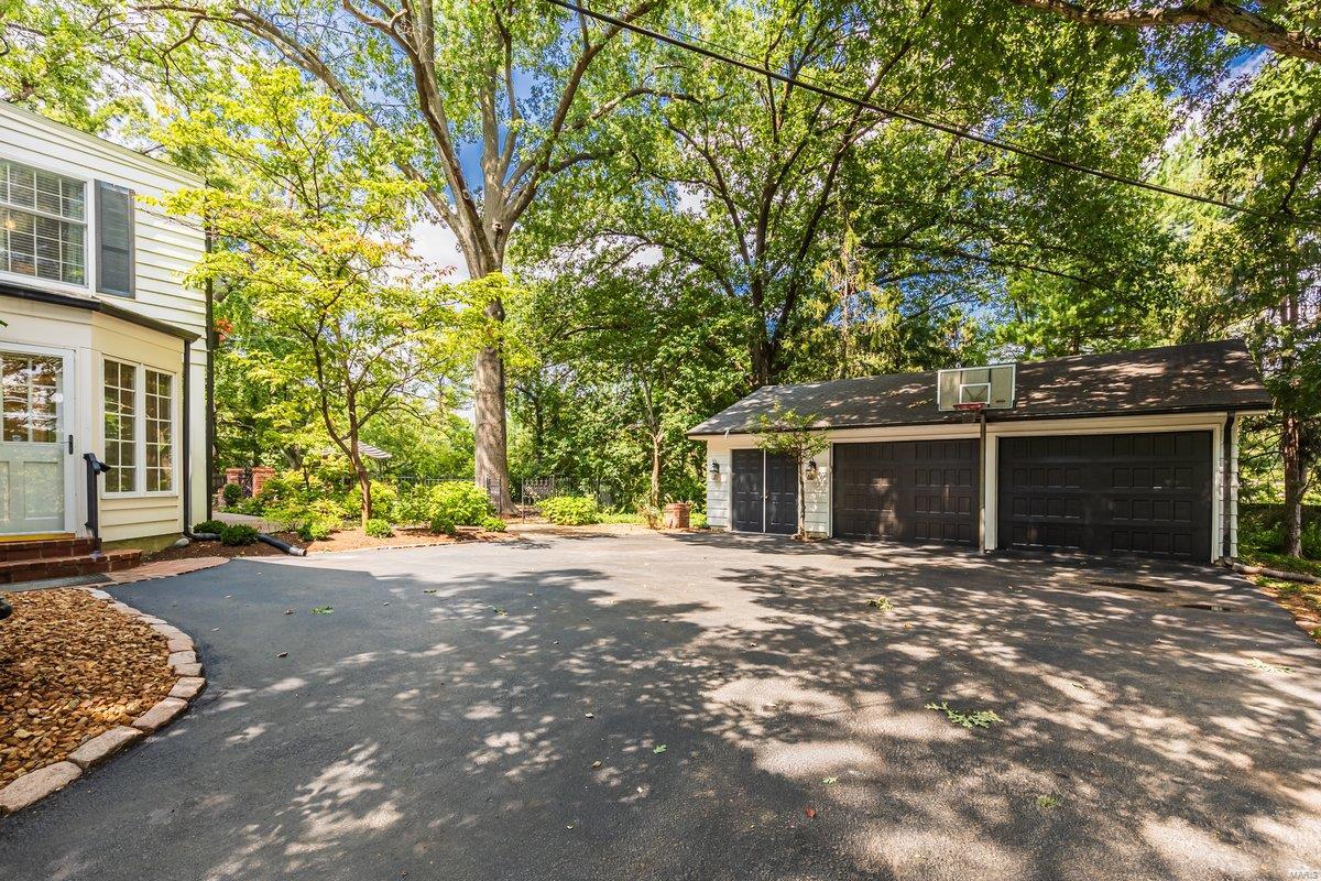 26 The Orchards Lane