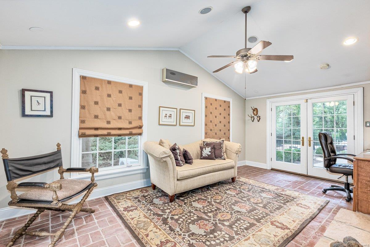 26 The Orchards Lane