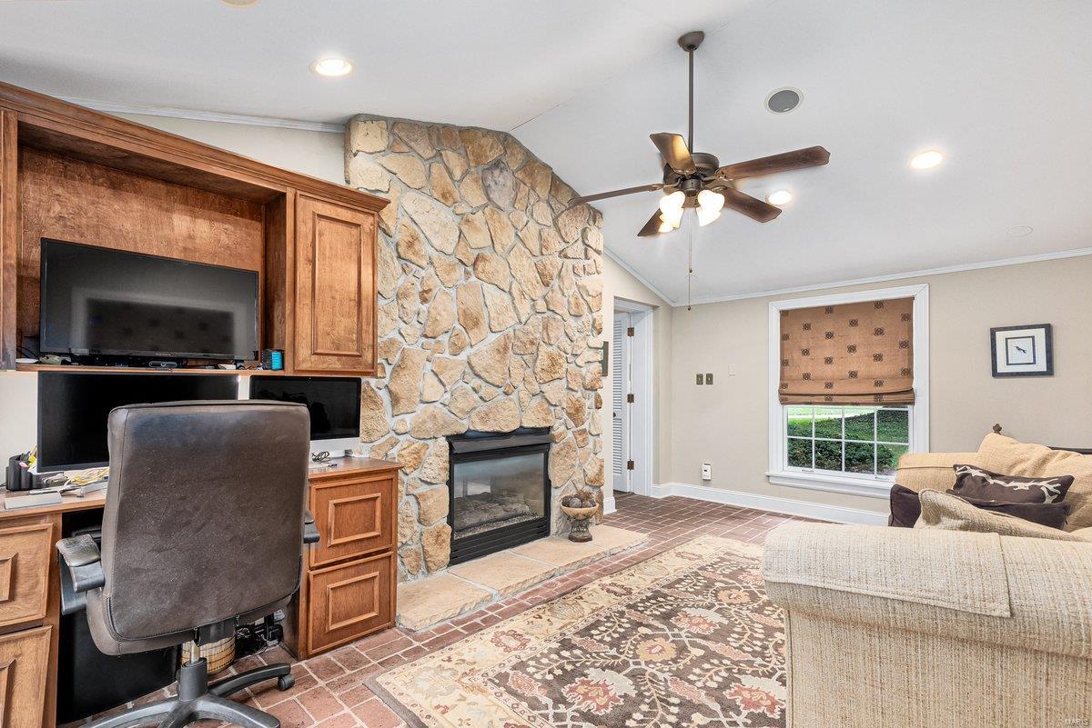 26 The Orchards Lane