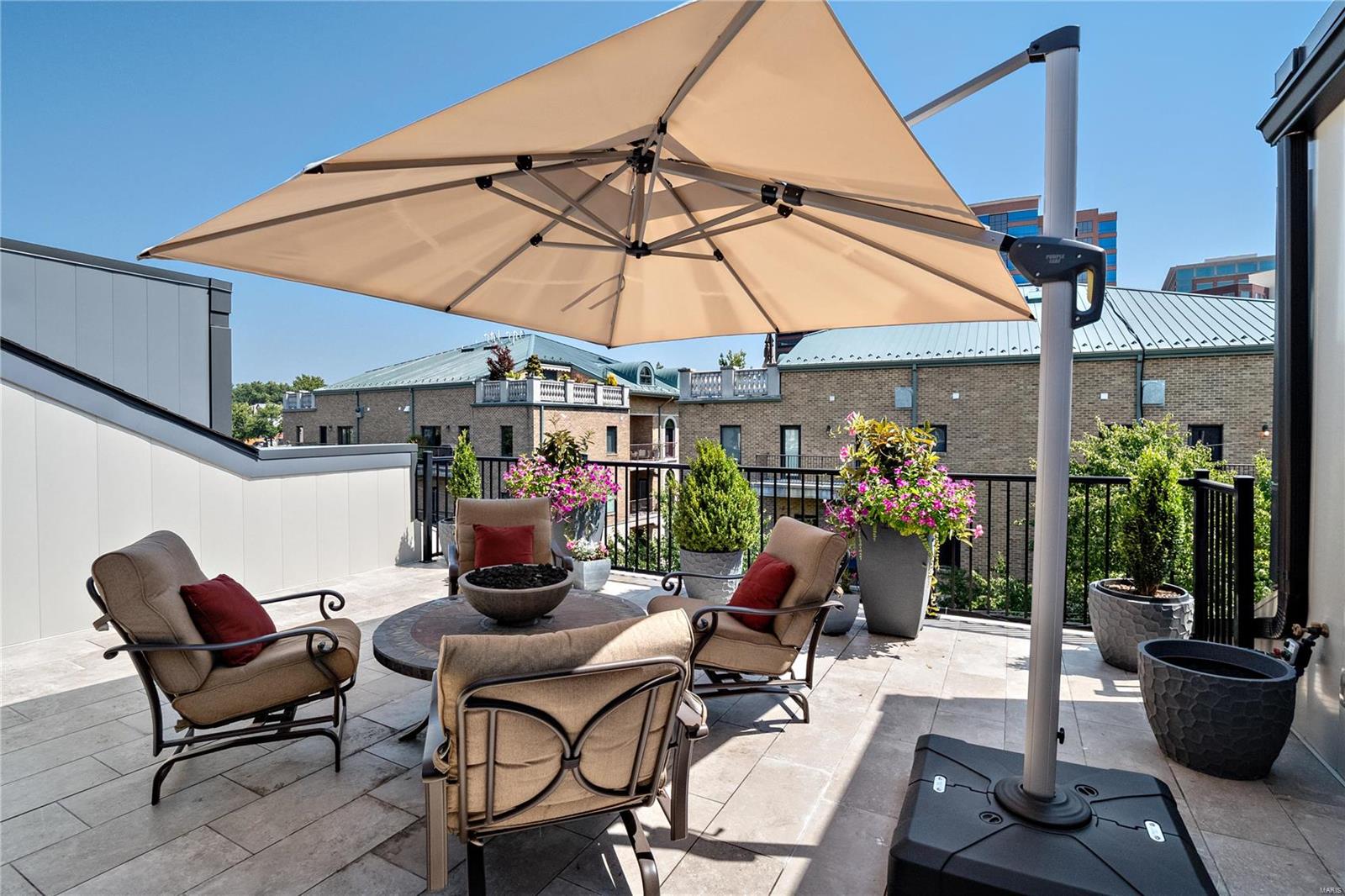 51 Topton Way Unit: 302