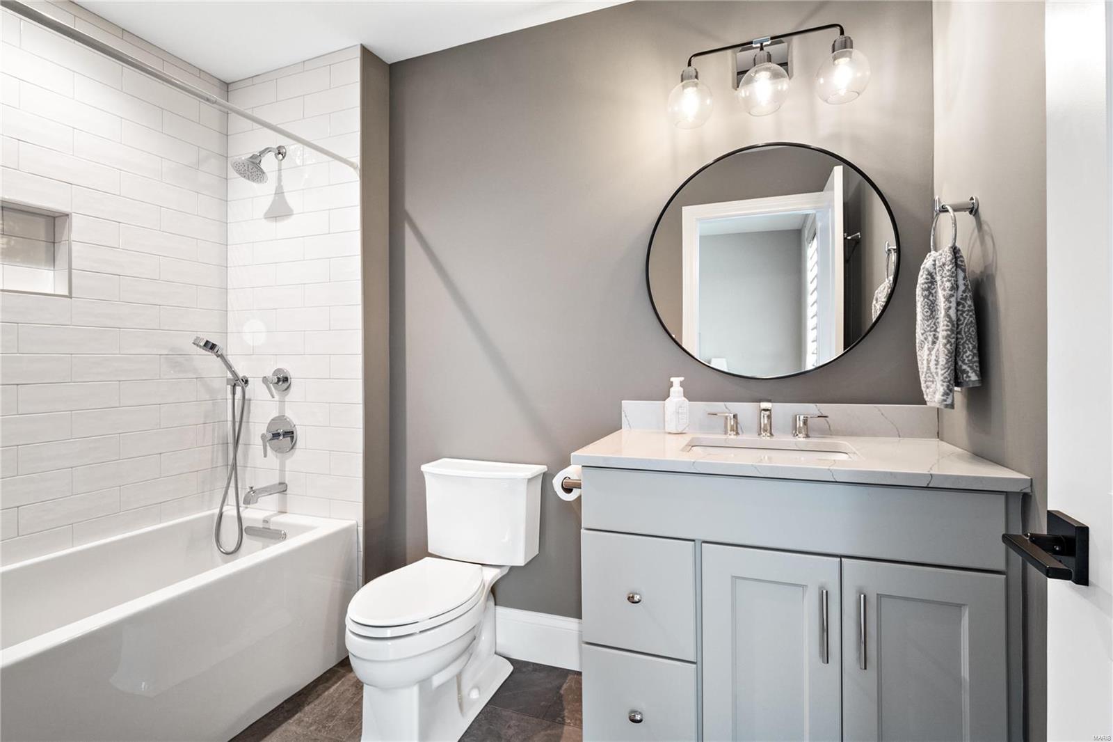 51 Topton Way Unit: 302