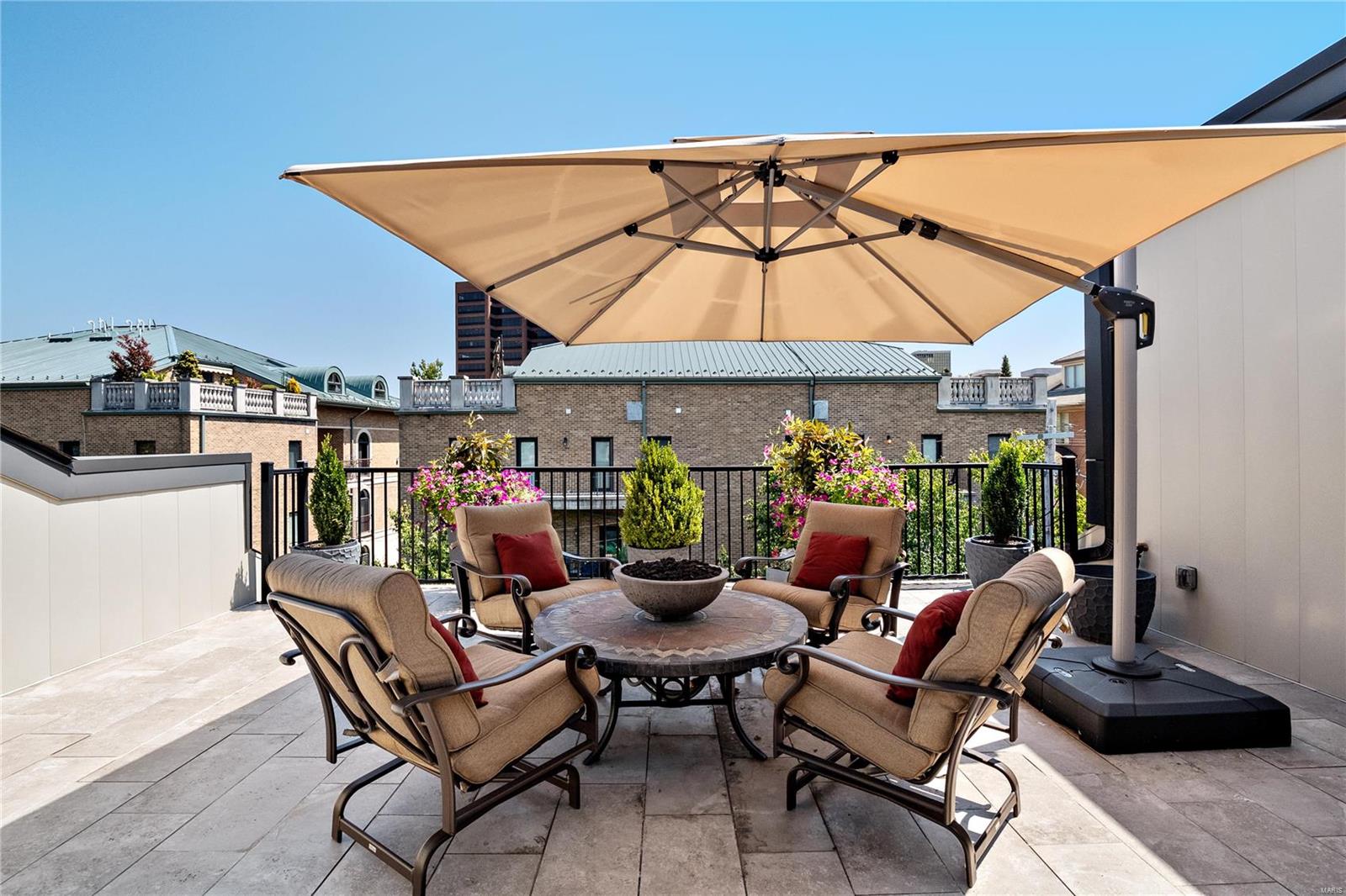 51 Topton Way Unit: 302
