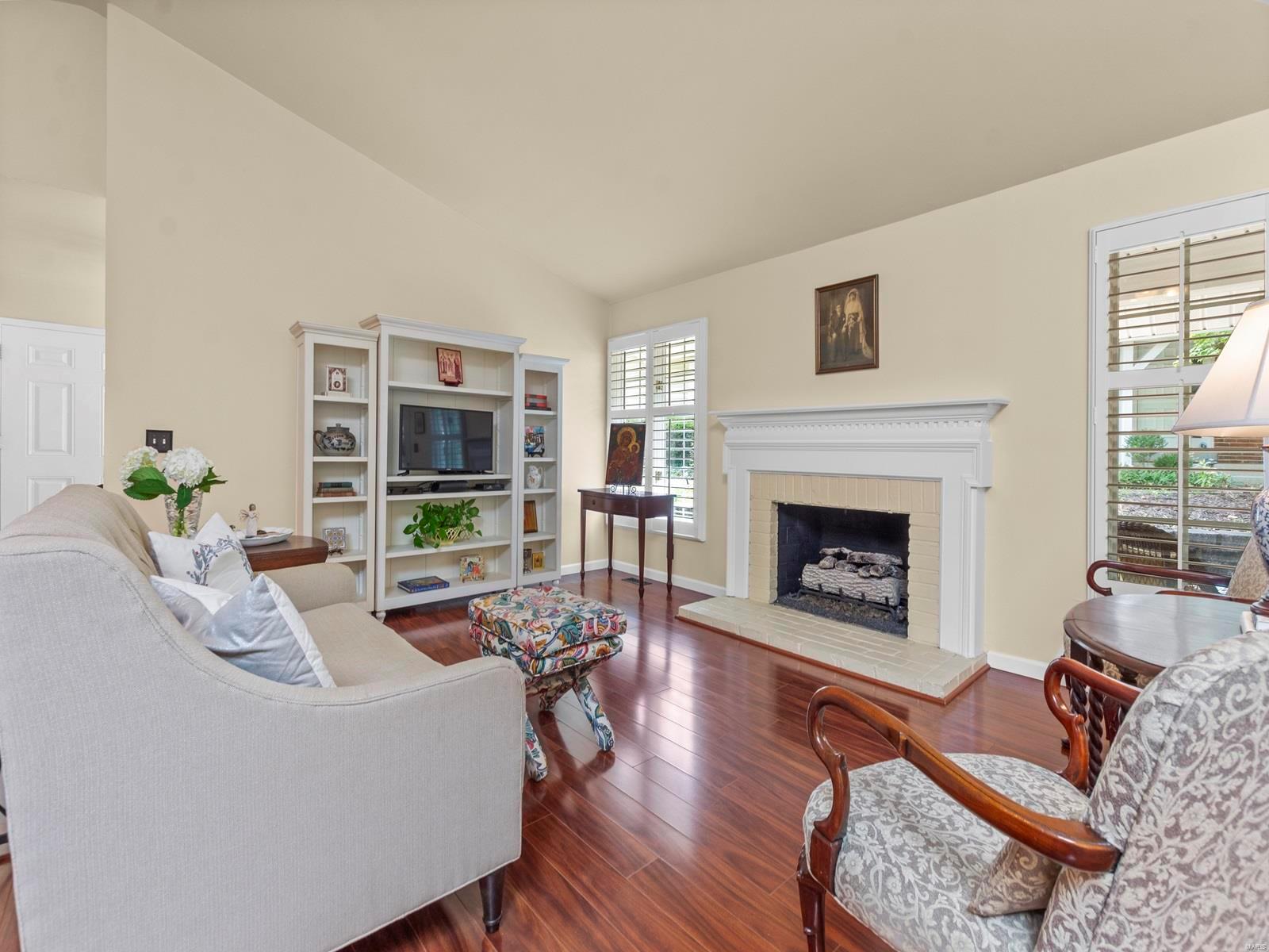 15090 Green Circle Drive