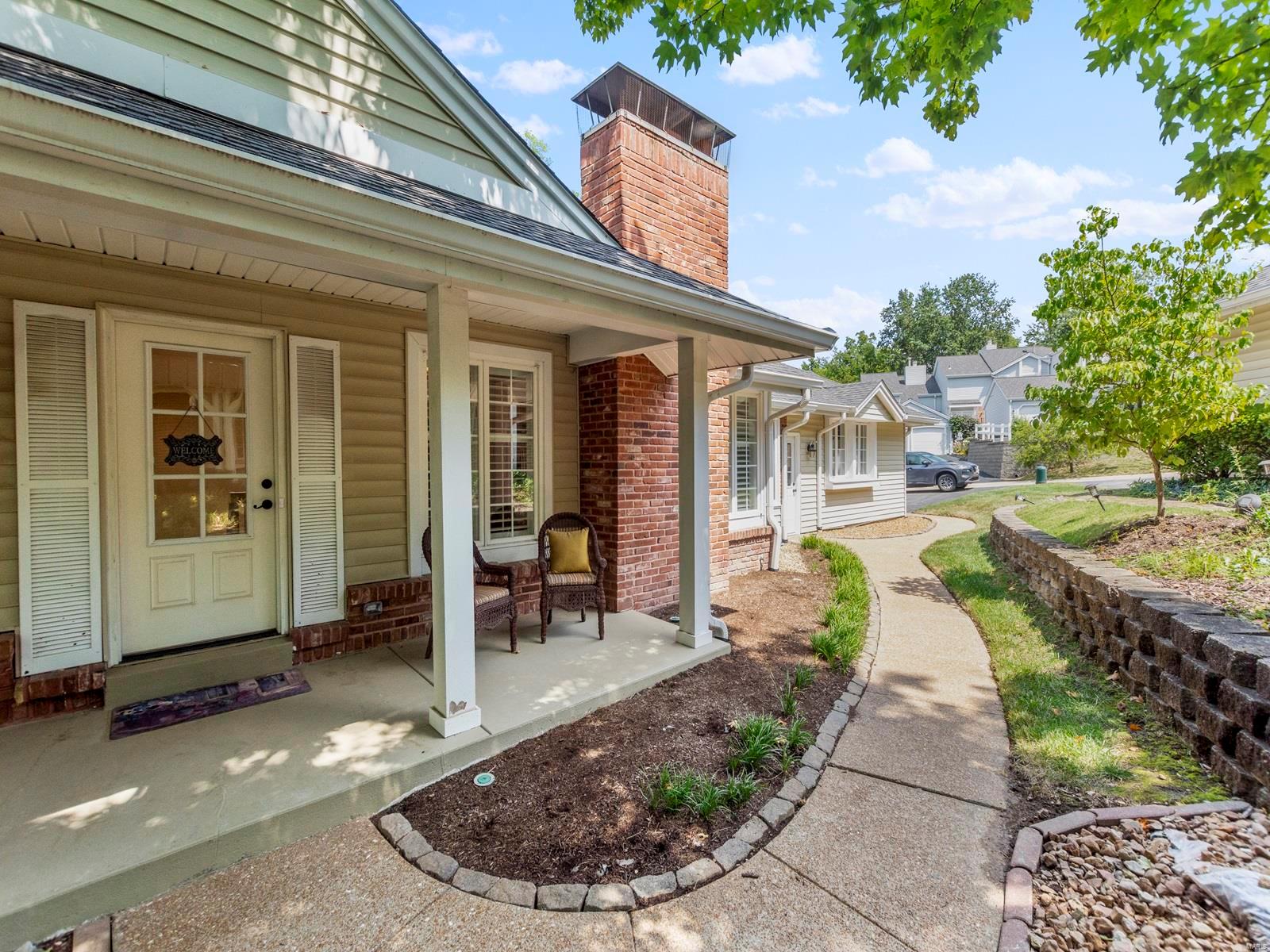 15090 Green Circle Drive