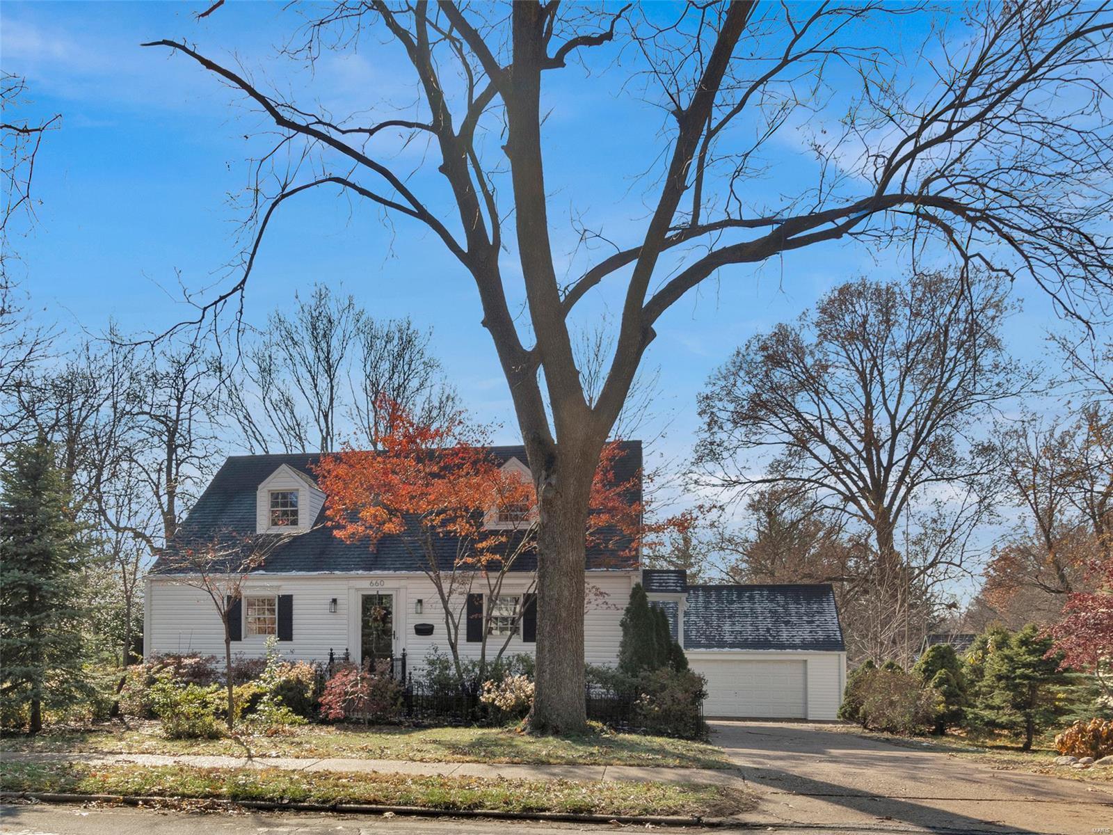 660 Washington Street