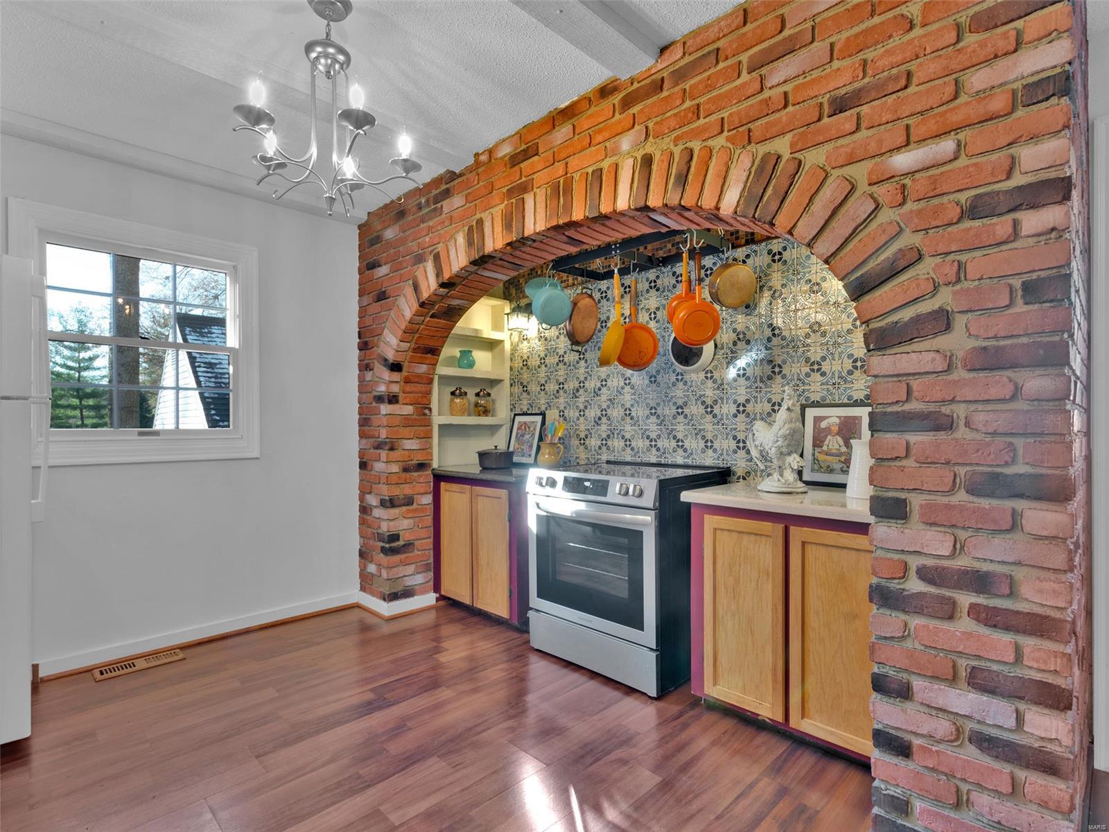 660 Washington Street