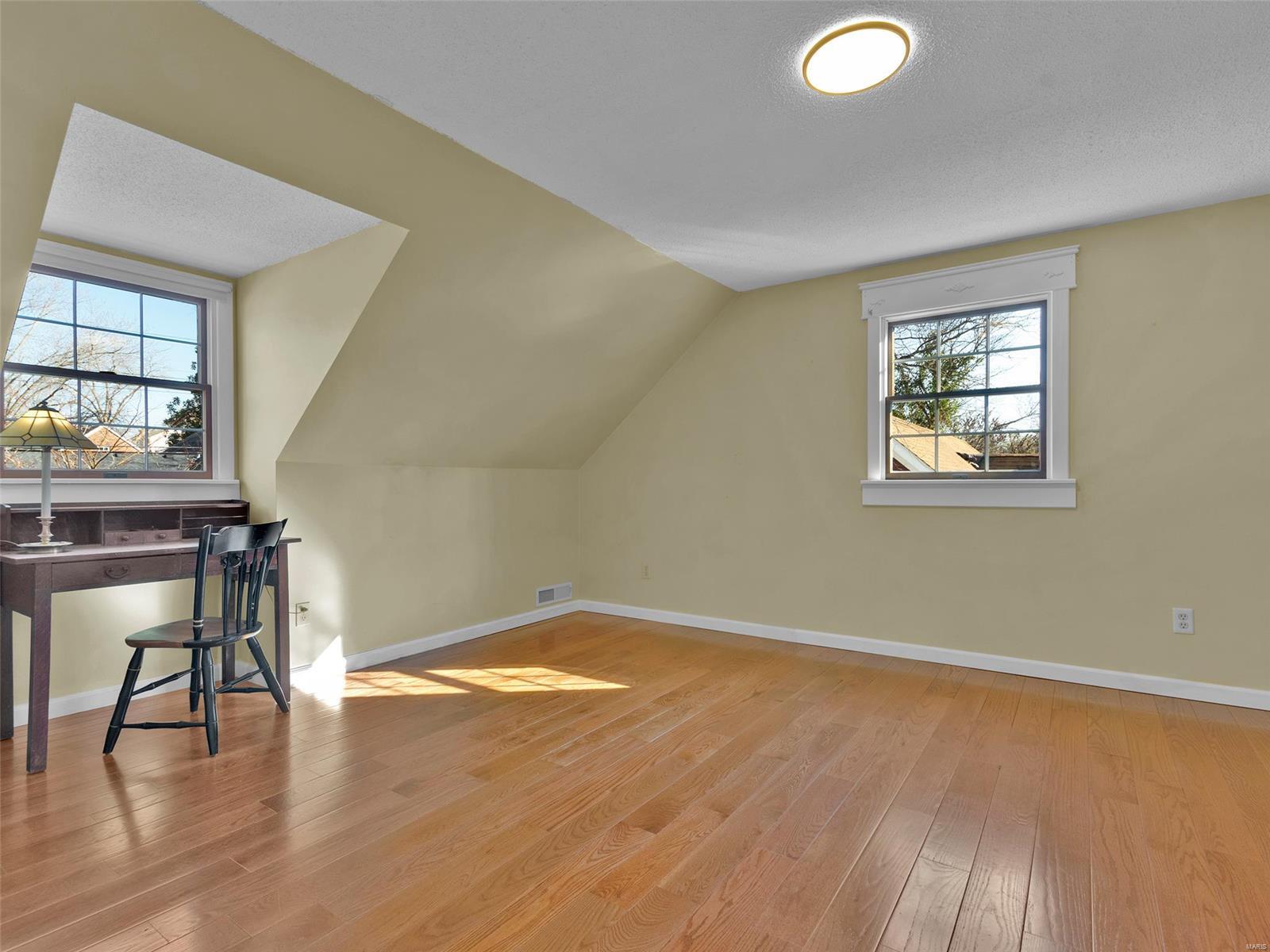 660 Washington Street