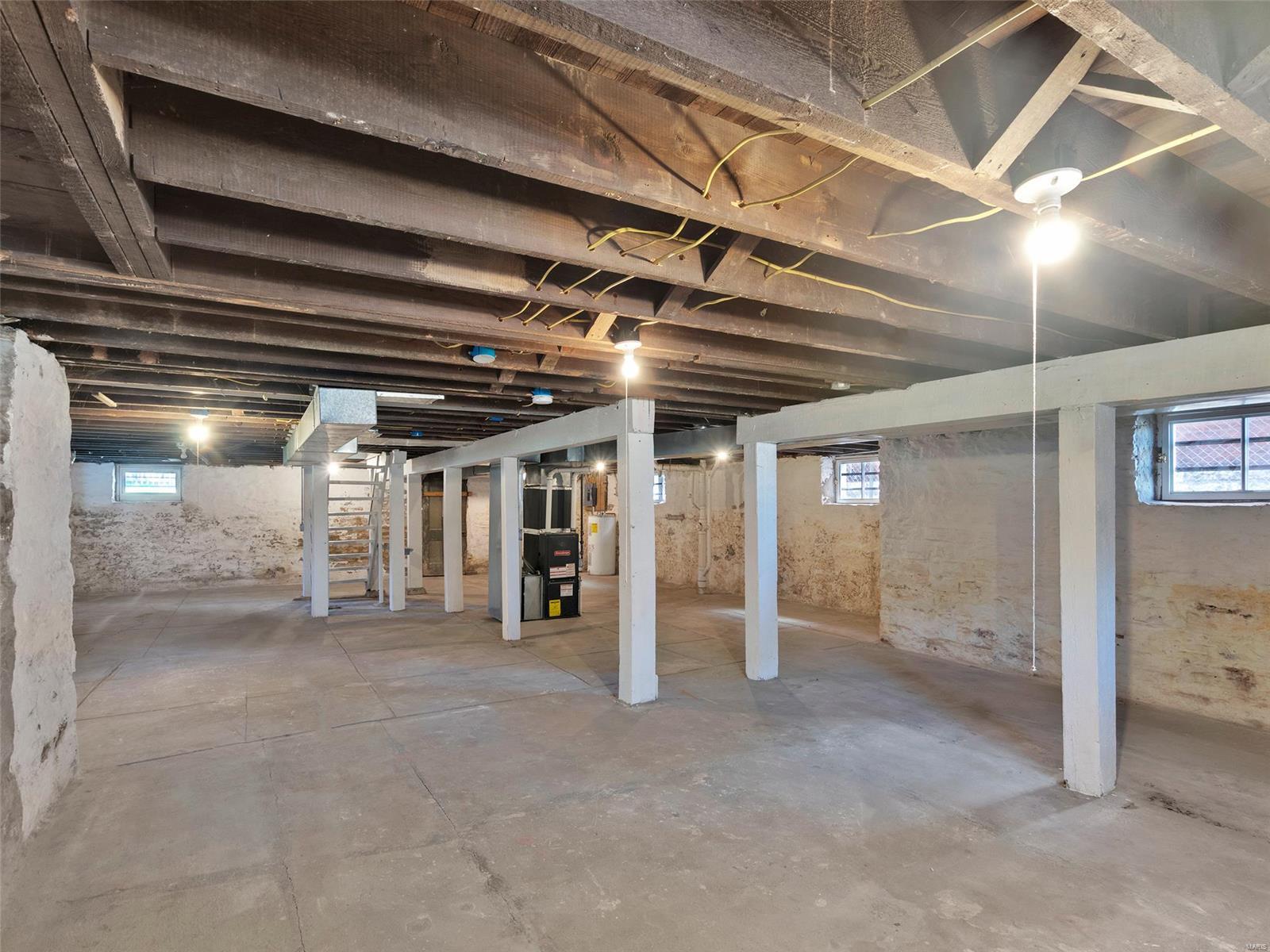 7211 Pennsylvania Avenue