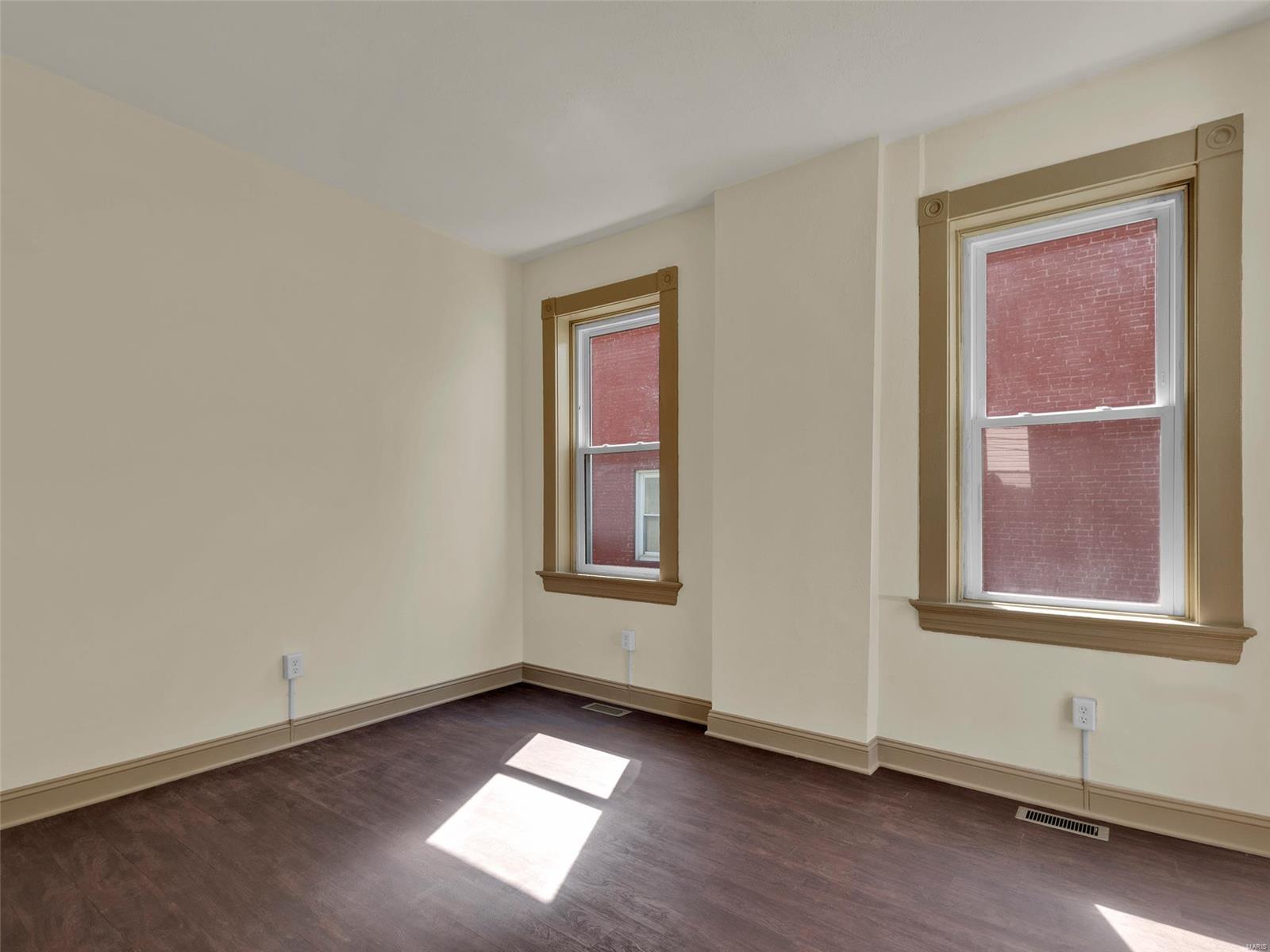 7211 Pennsylvania Avenue