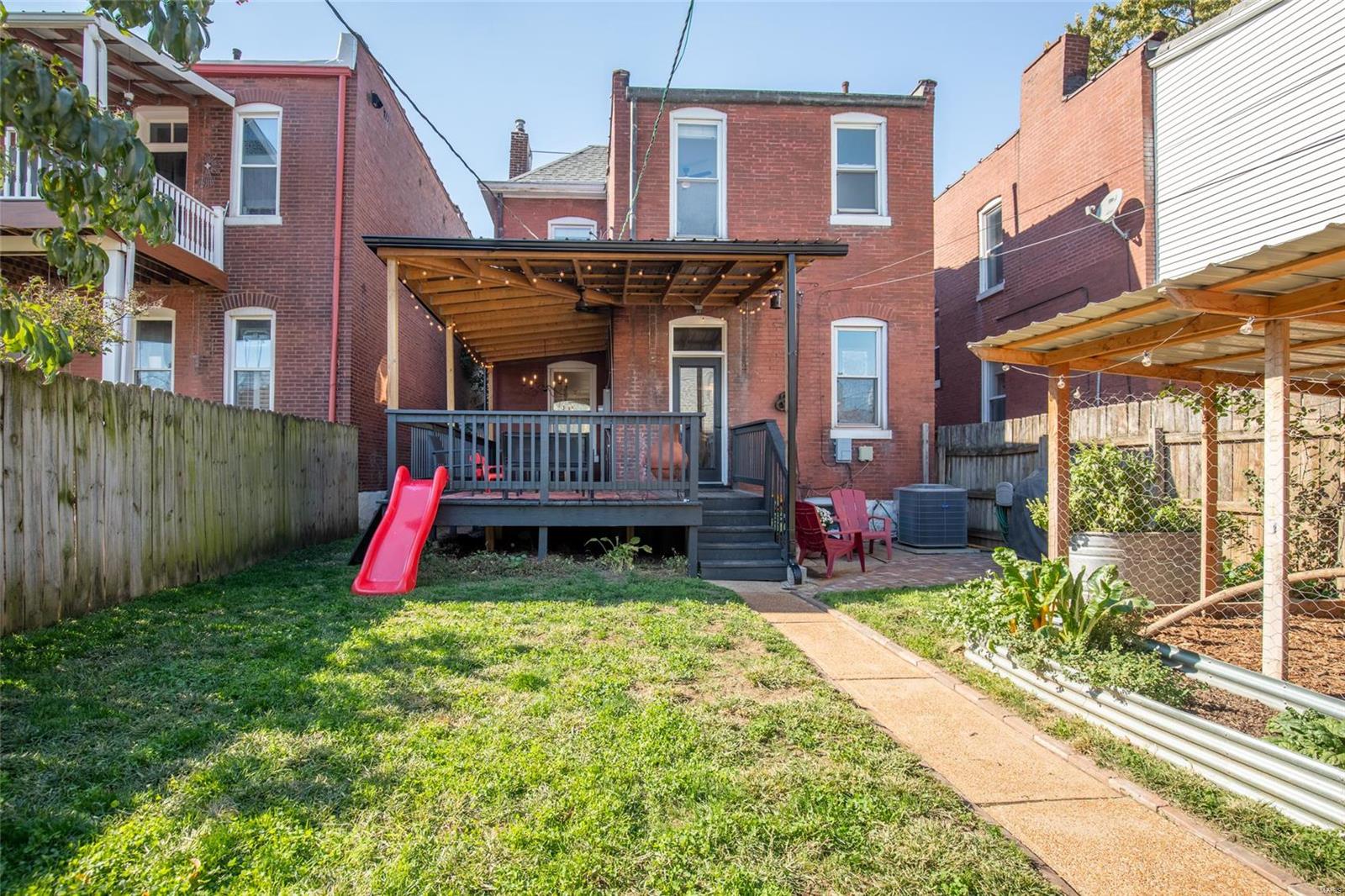 2320 Arkansas Avenue