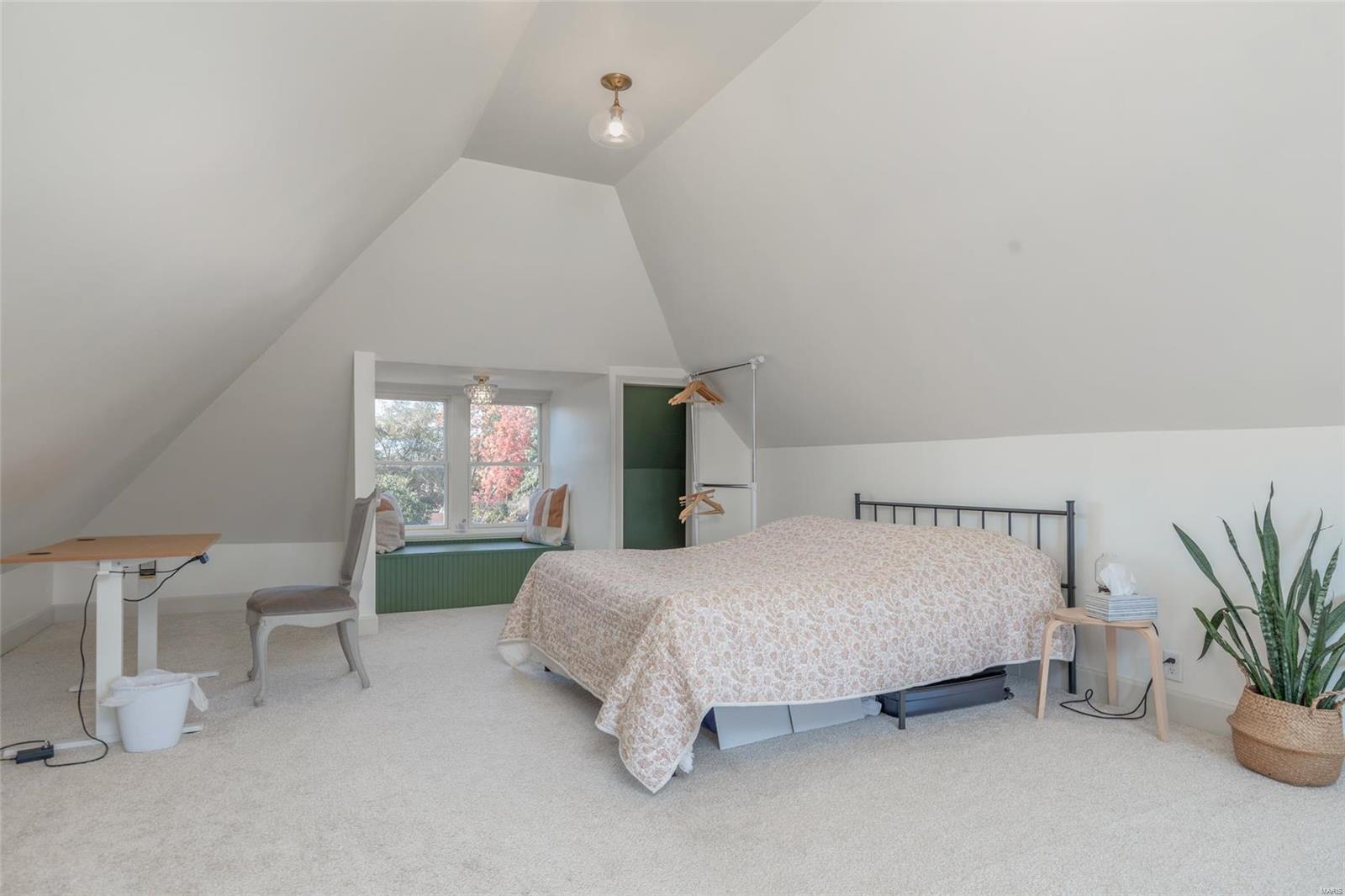 2320 Arkansas Avenue