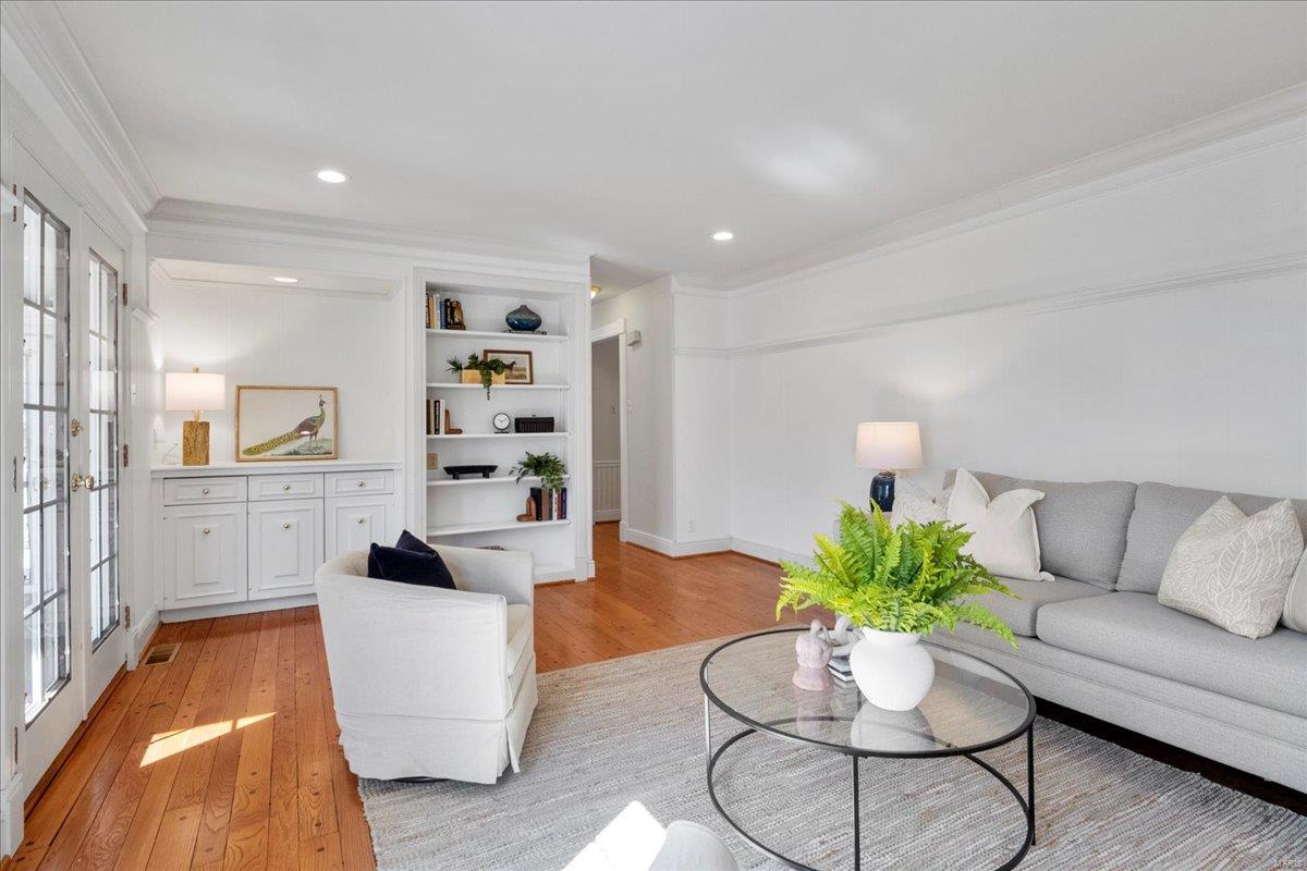 11920 Country Club Drive