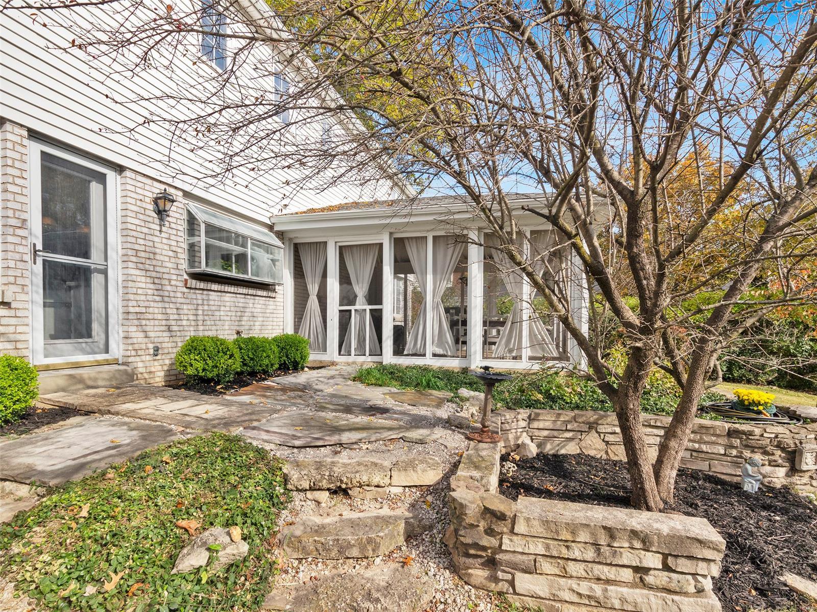 11920 Country Club Drive