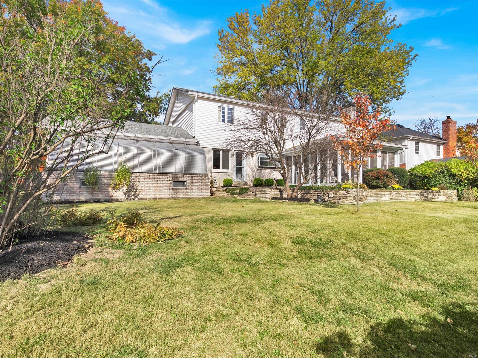 11920 Country Club Drive