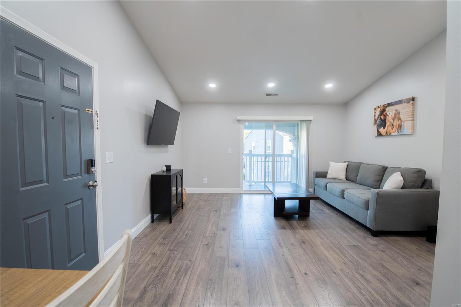 1960 Marine Terrace Drive Unit: J