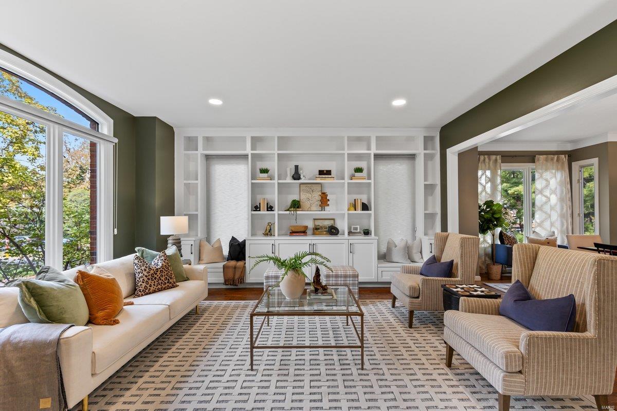 366 West Point Court