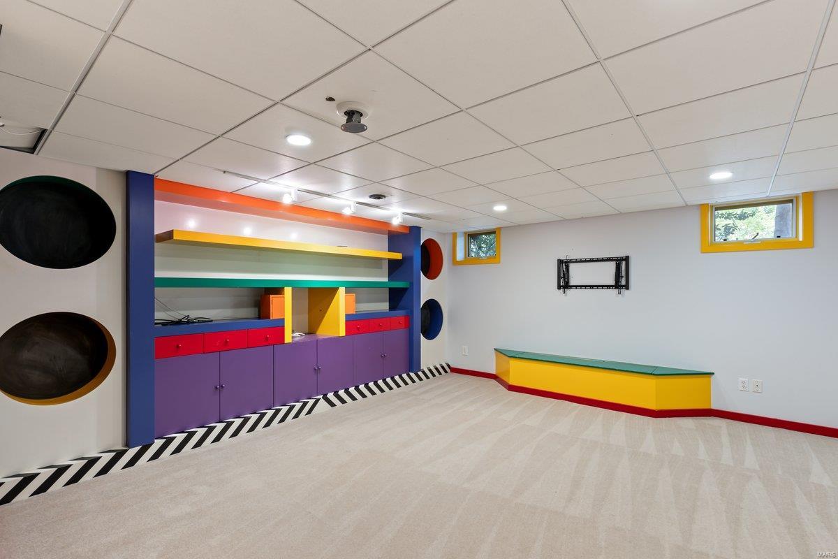 366 West Point Court