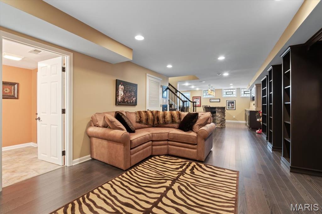 1346 Wellington View Place
