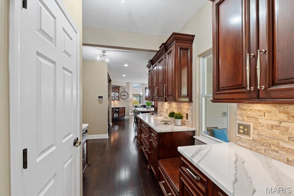 1346 Wellington View Place