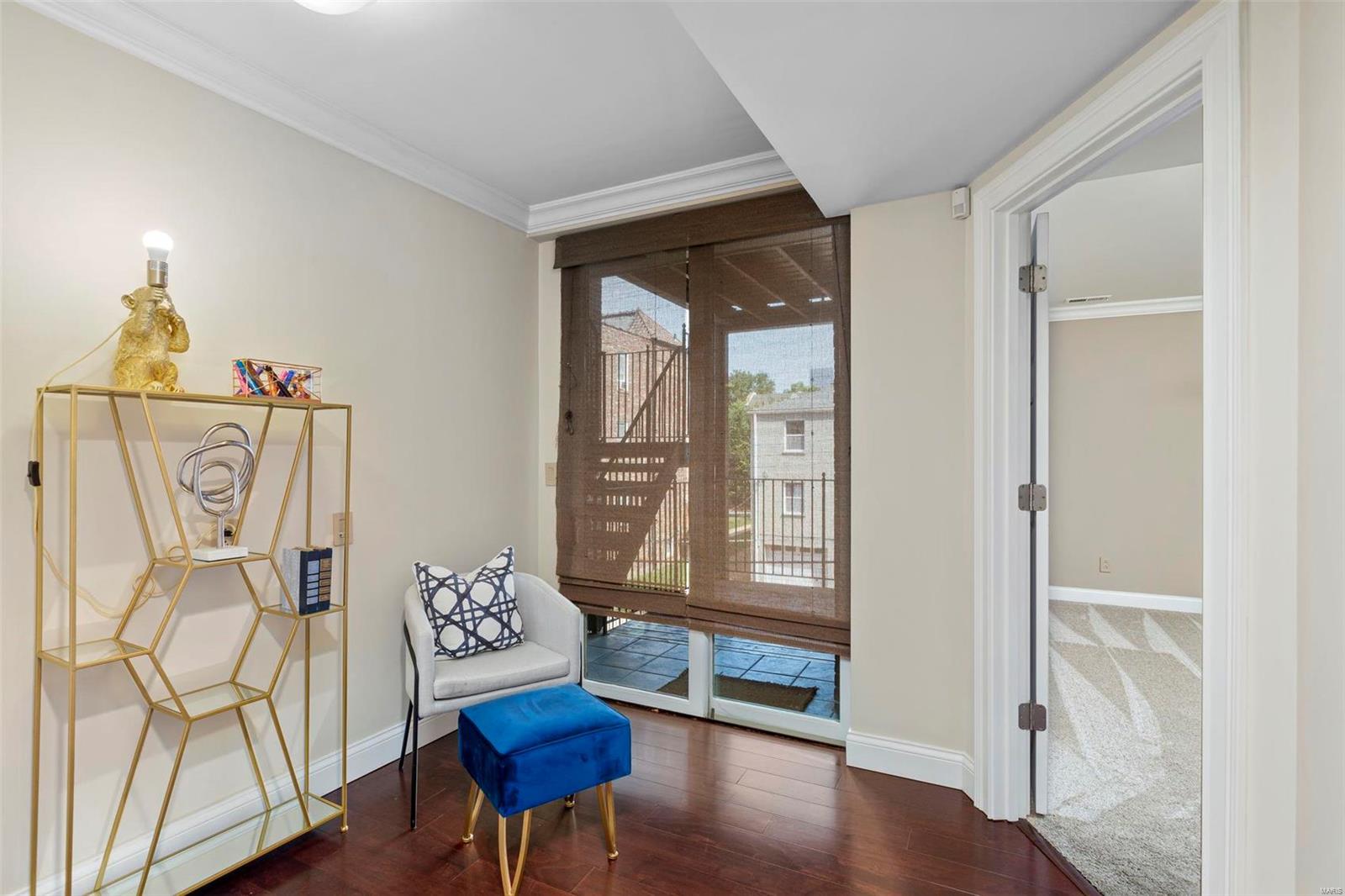 7527 Oxford Drive Unit: 2E