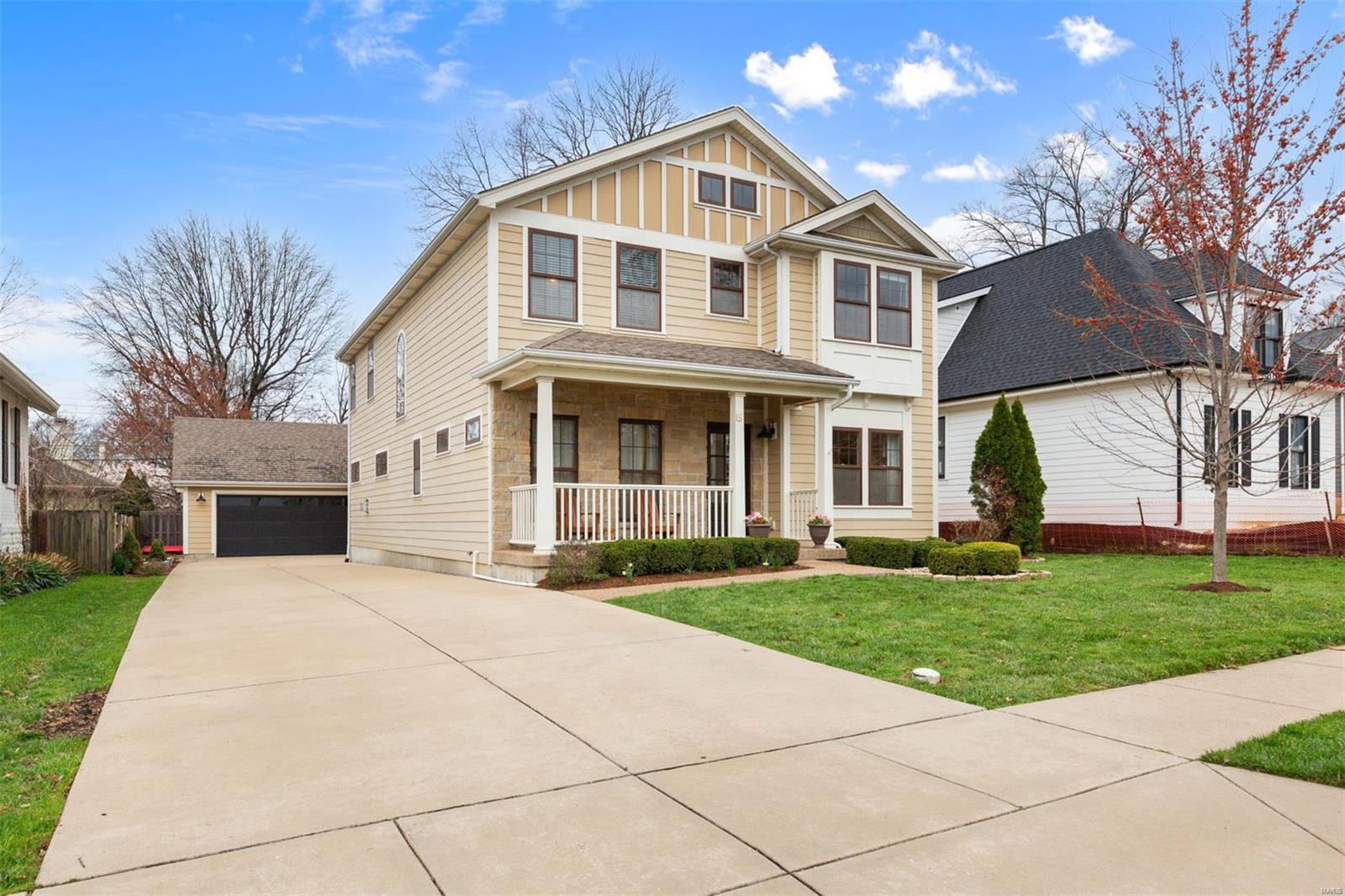 15 Midpark Lane