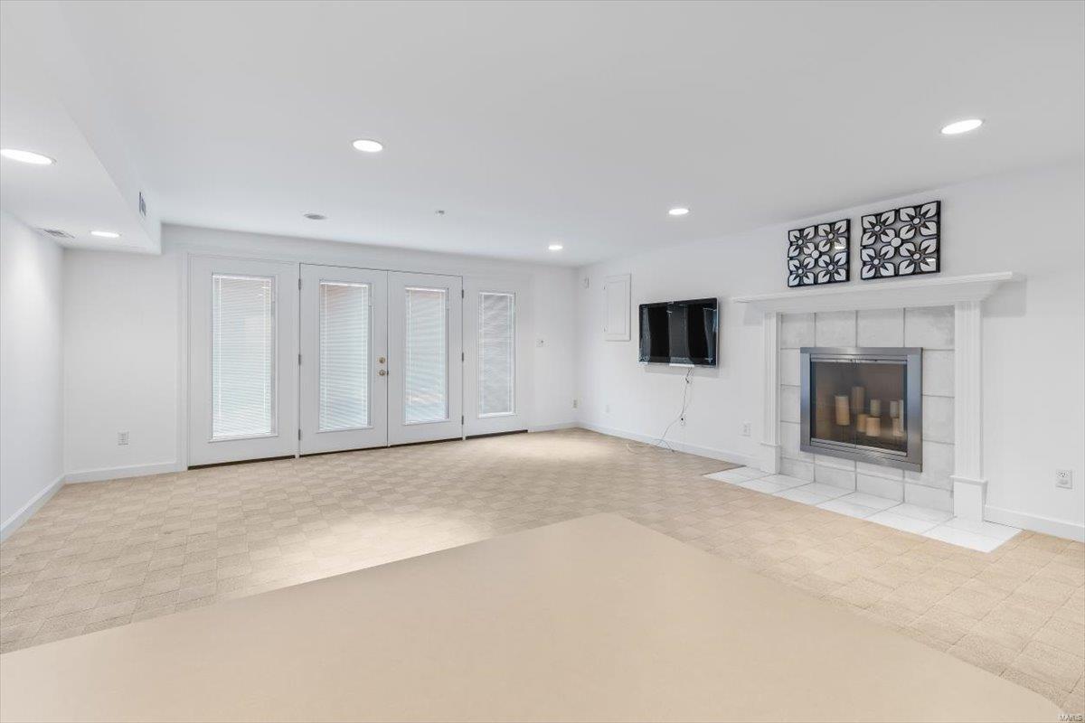 206 N Bemiston Avenue