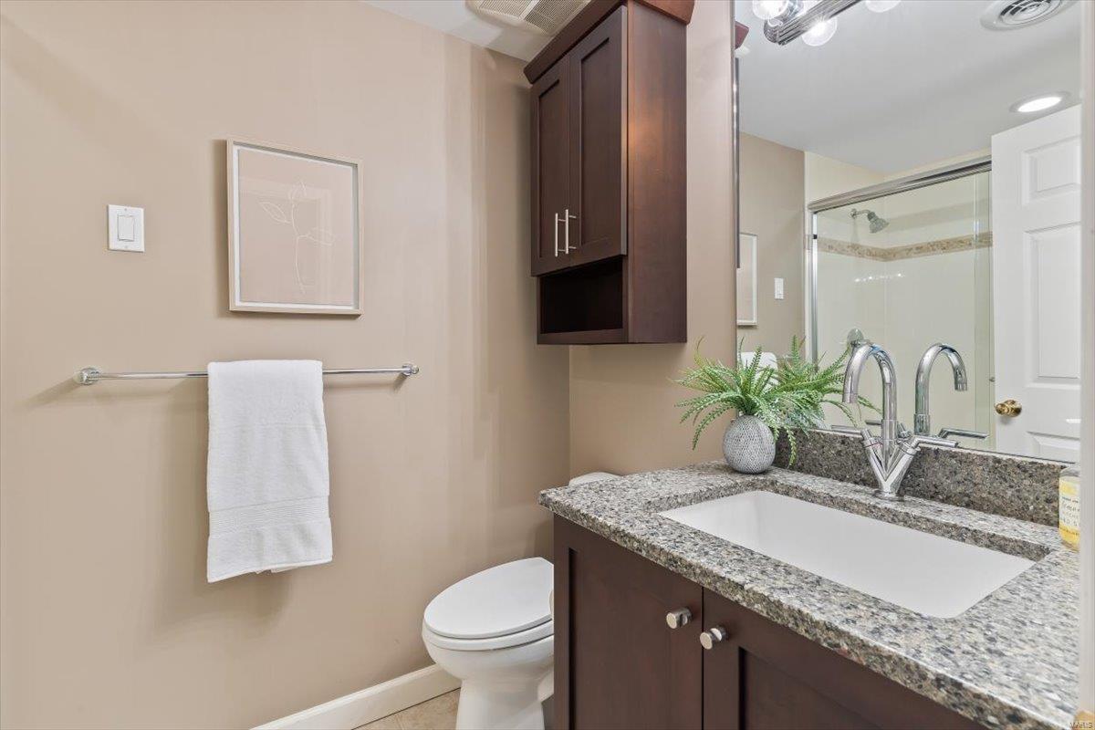 206 N Bemiston Avenue