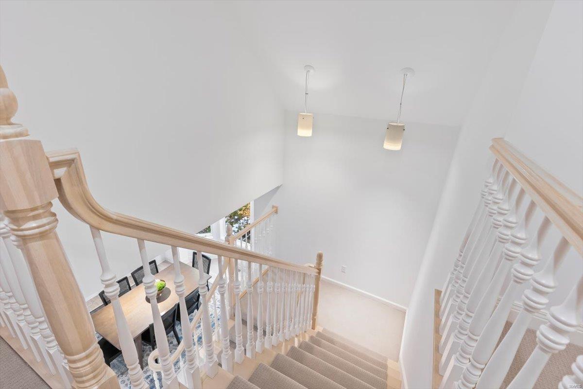 206 N Bemiston Avenue