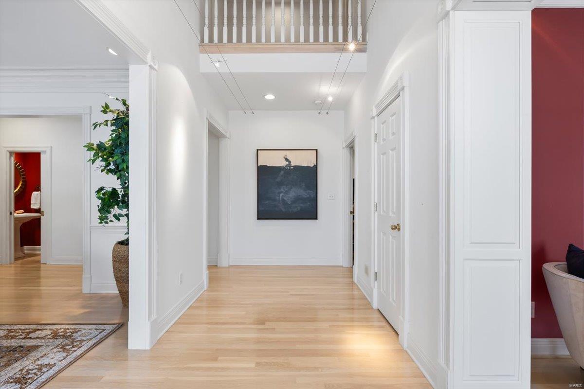 206 N Bemiston Avenue