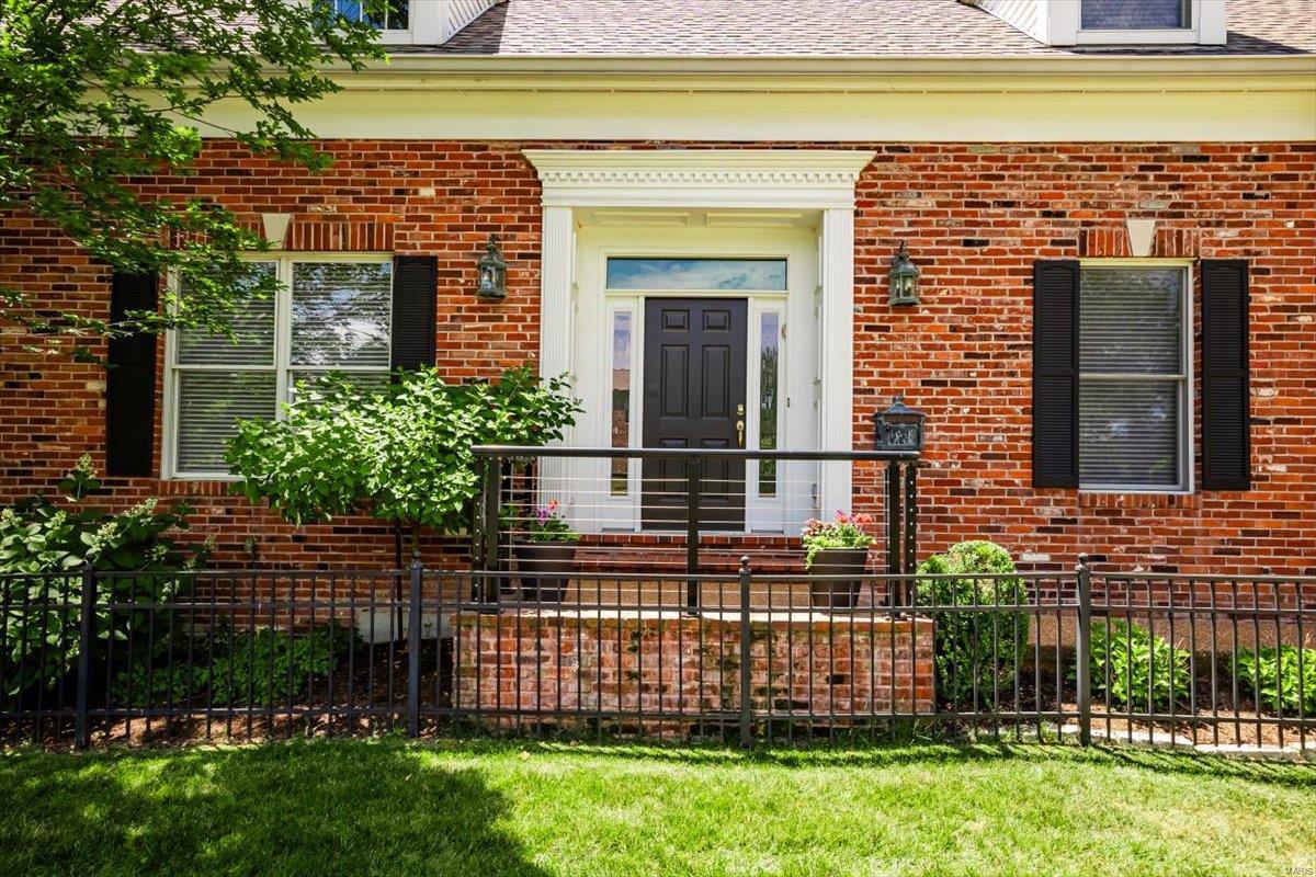 206 N Bemiston Avenue