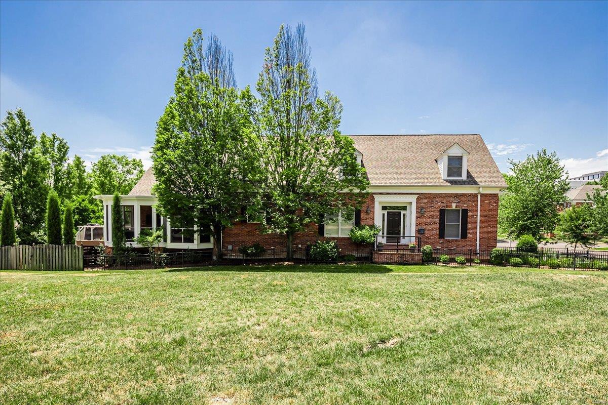 206 N Bemiston Avenue