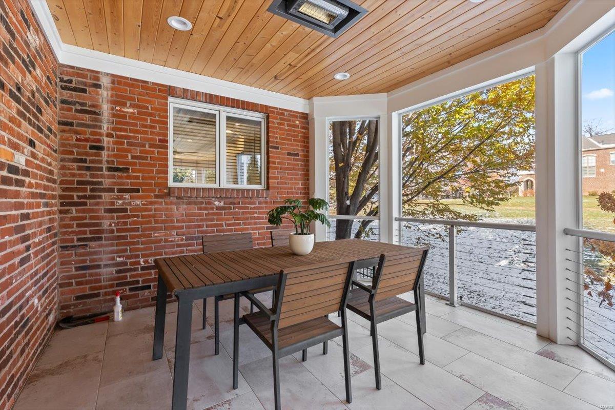 206 N Bemiston Avenue