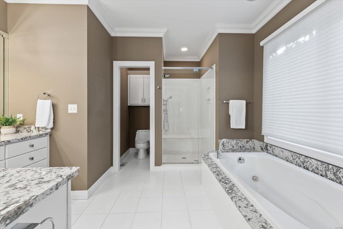 206 N Bemiston Avenue