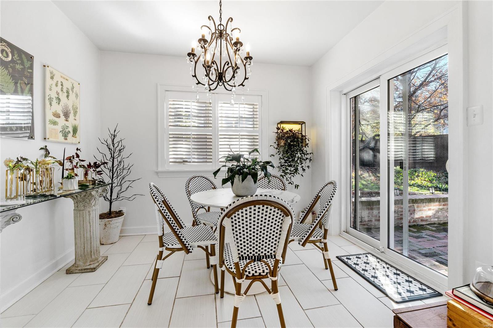 7482 University Drive