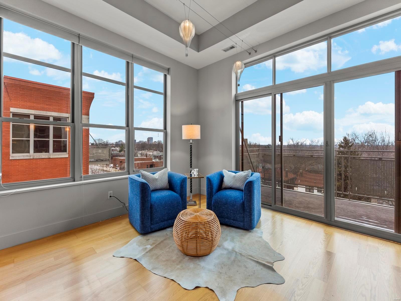 6340 Clayton Rd. Unit: 406