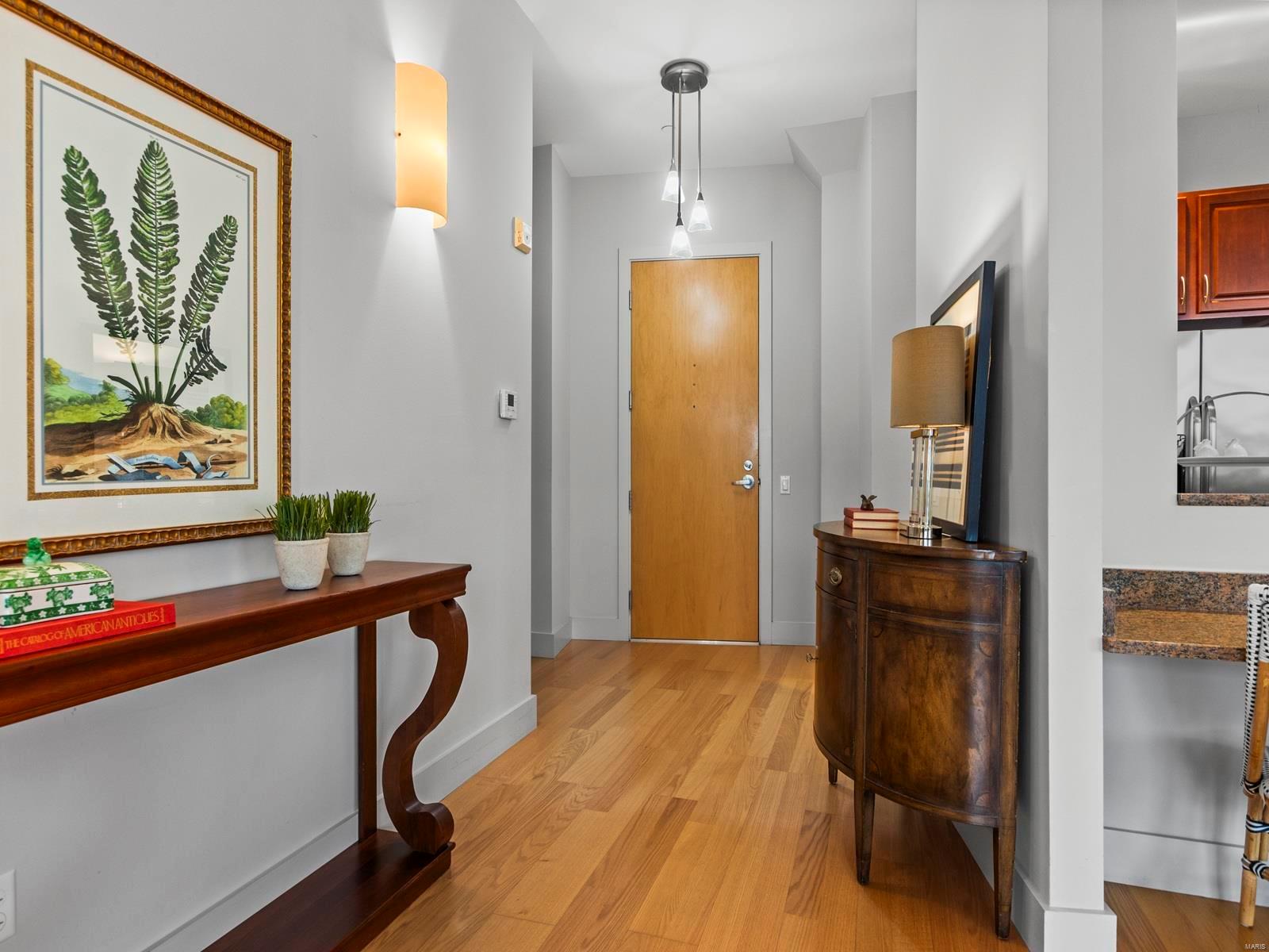 6340 Clayton Rd. Unit: 406